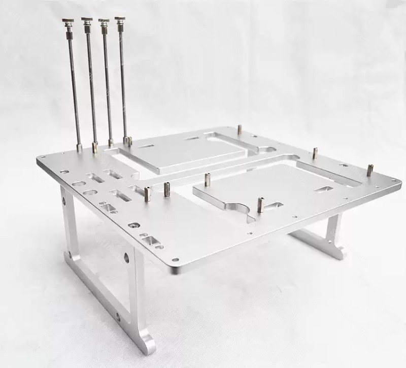 منصة اختبار الكمبيوتر المصنوعة - مراجعة Aluminum Open Frame Test Bench Water Cooling وسعره